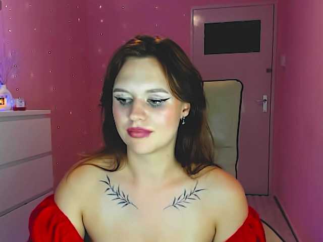 SweetLika live cam on BongaCams