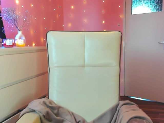 SweetLika live cam on BongaCams