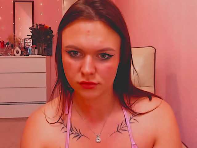 SweetLika live cam preview