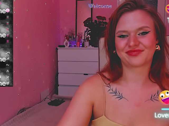 SweetLika live cam on BongaCams