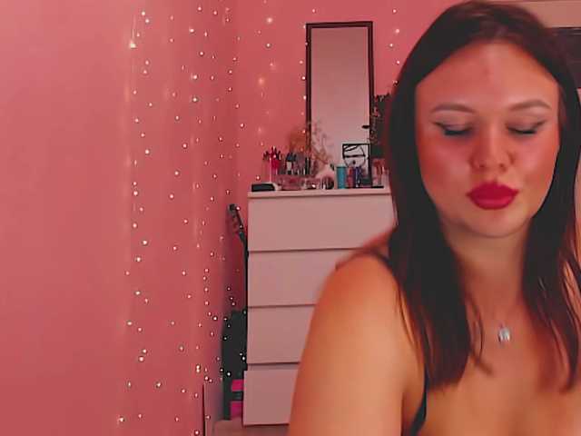 SweetLika — live female cam