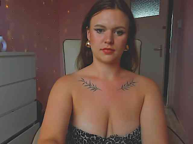 SweetLika webcam