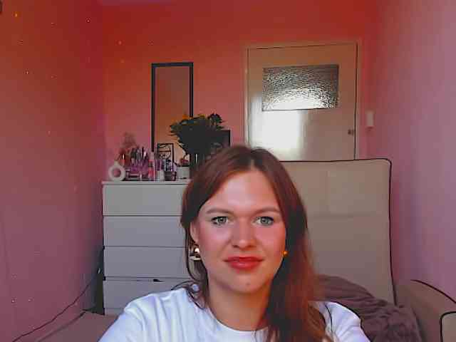SweetLika webcam