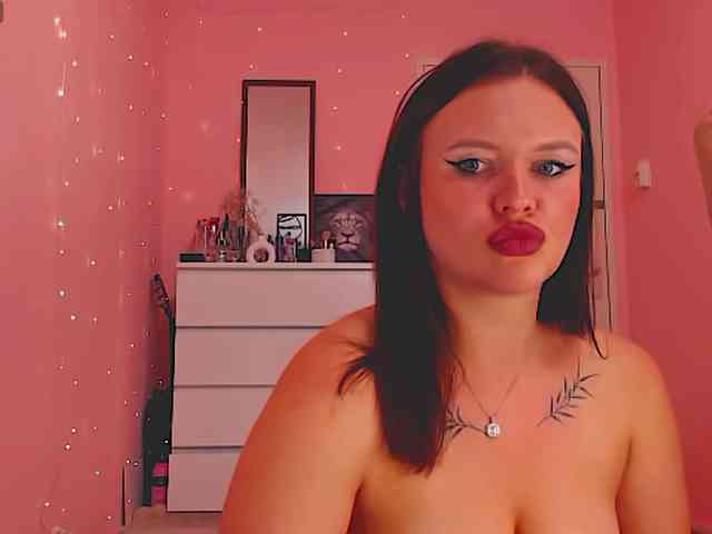 SweetLika webcam