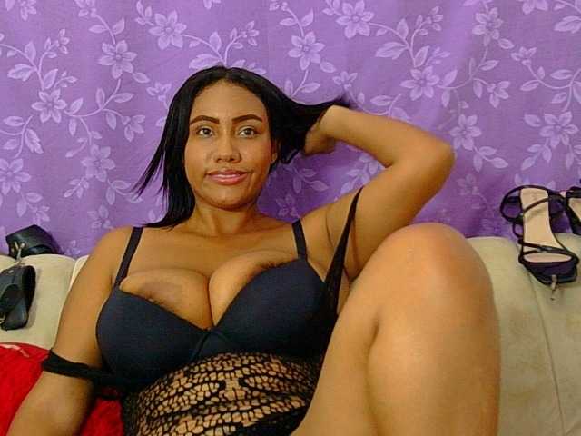 minabigboobs