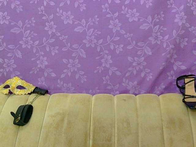 minabigboobs live cam on BongaCams