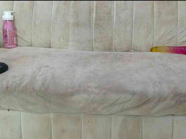 minabigboobs webcam