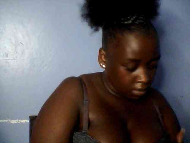 Sweetbooby webcam