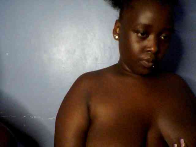 Sweetbooby webcam