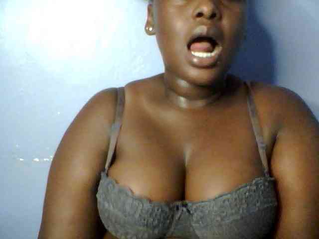 Sweetbooby webcam