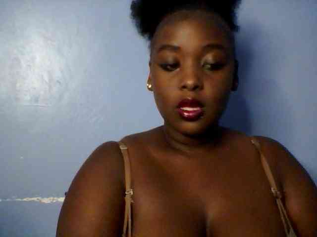 Sweetbooby webcam