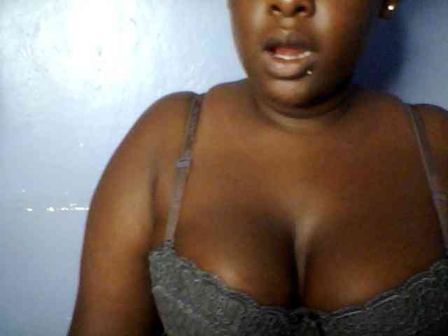 Sweetbooby webcam