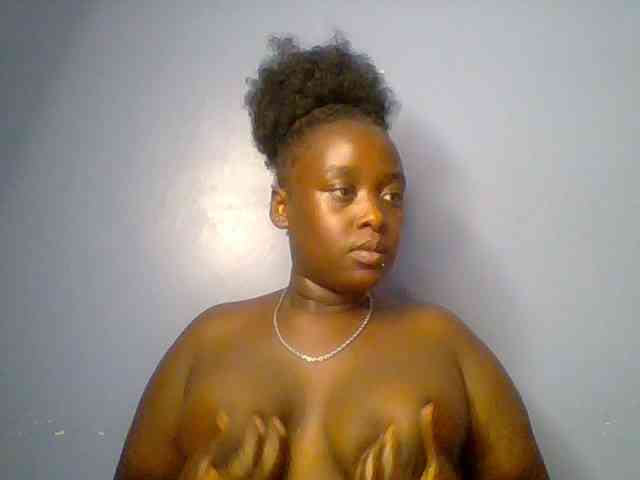 Sweetbooby webcam