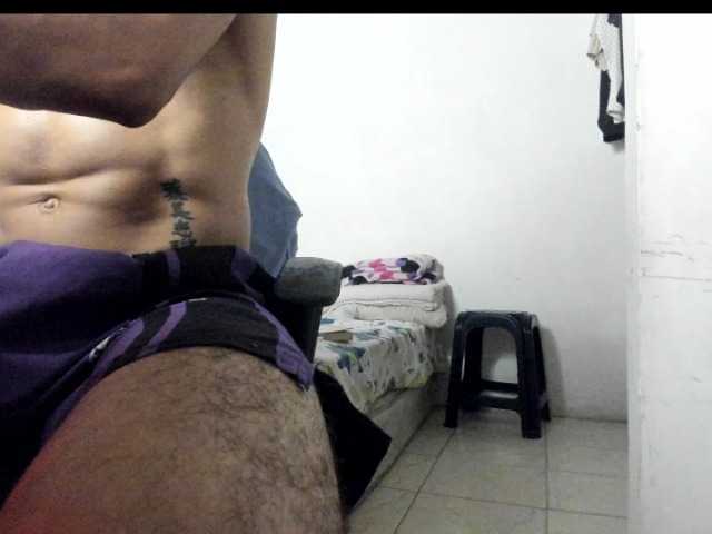 aquiles19 live cam
