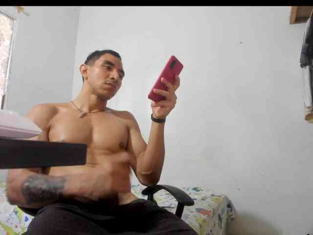 aquiles19 Sex Cam Show