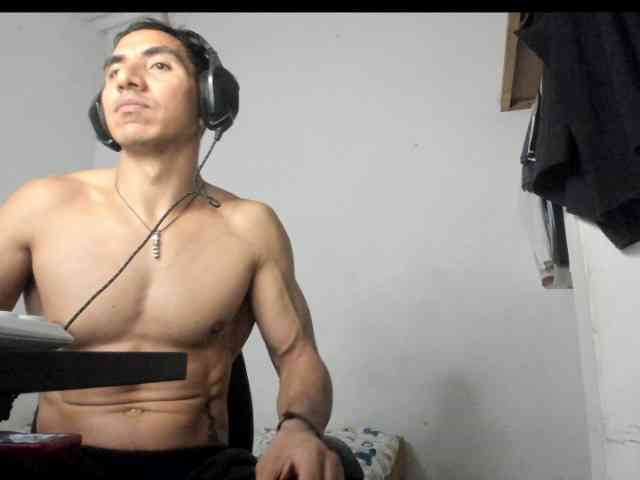 aquiles19 Sex Cam Show