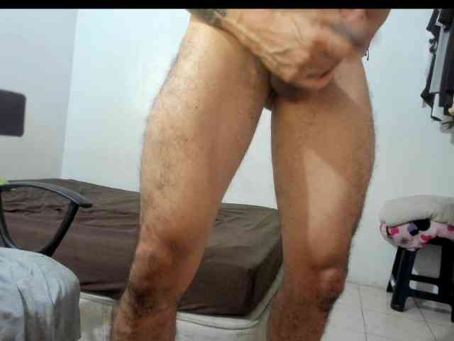 aquiles19 Live Webcam on BongaCams