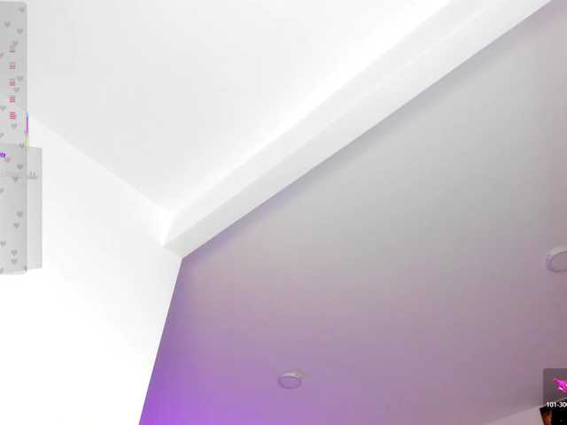 Alicethunder live webcam show