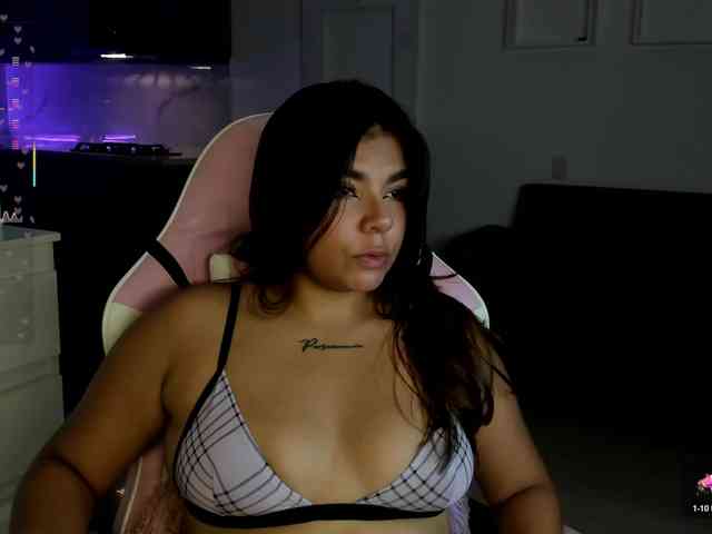 Alicethunder webcam