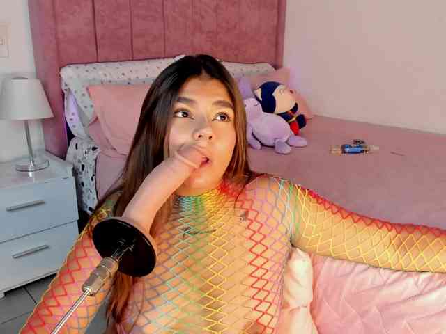 Alicethunder webcam