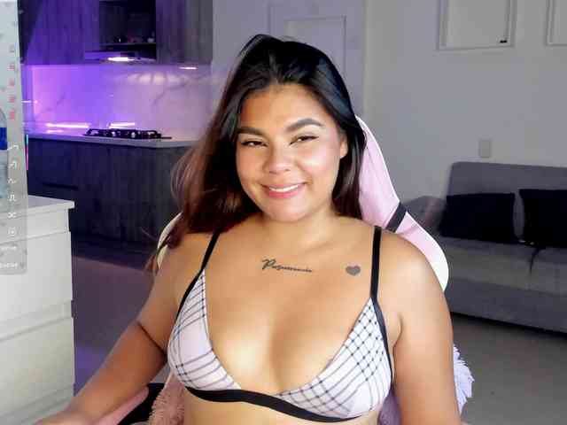 Alicethunder webcam
