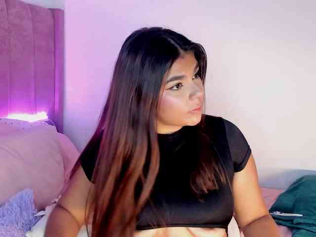Alicethunder webcam