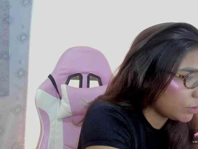 Alicethunder webcam