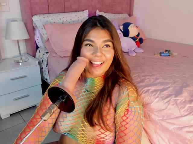 Alicethunder webcam