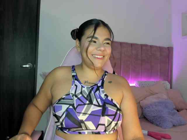 Alicethunder webcam