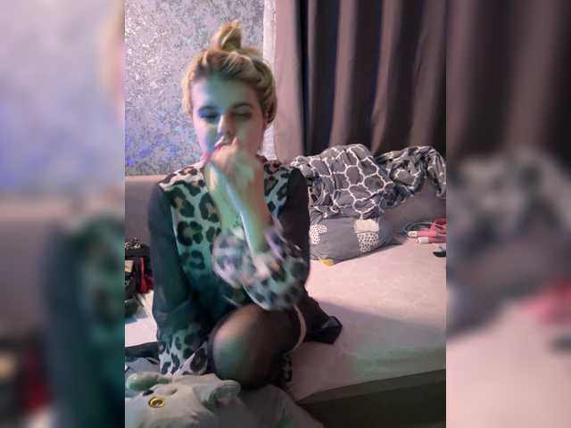 viytaminca-cc live cam on BongaCams