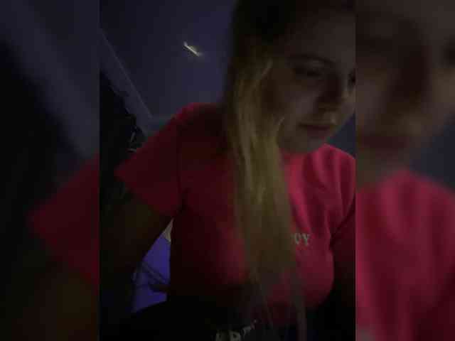 vitaminka-cc webcam