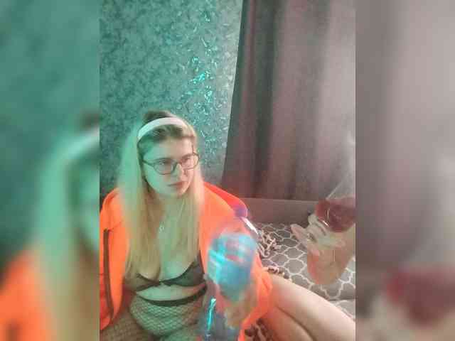 vitaminka-cc webcam