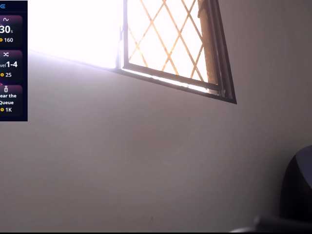 miagt777 live cam on BongaCams