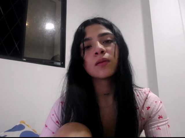 miagt777 live cam on BongaCams