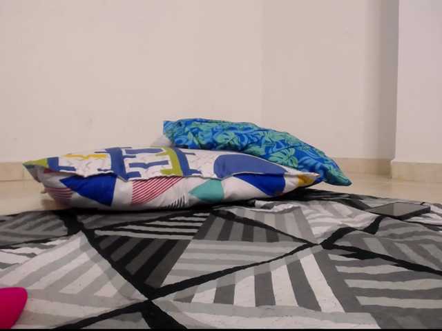 miagt777 live cam on BongaCams