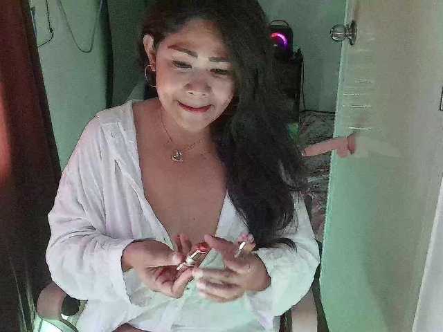 Asherramay live cam on BongaCams