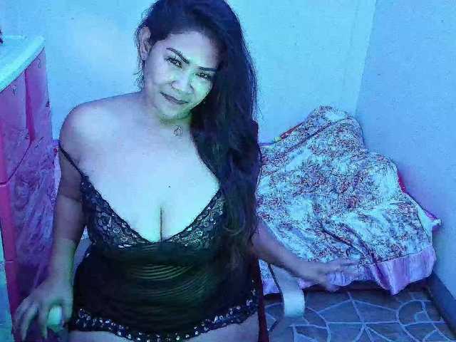 Asherramay Live Cam on BongaCams