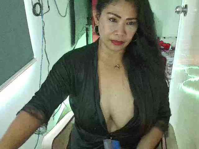Asherramay webcam