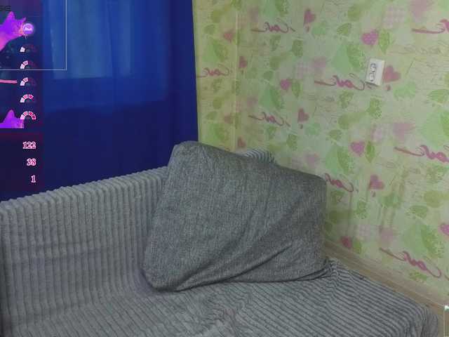 ElinaPantsoff live webcam show