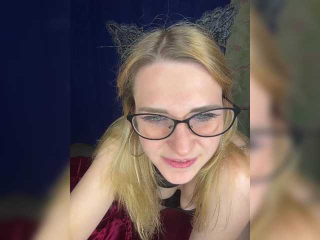 ElinaPantsoff live webcam show
