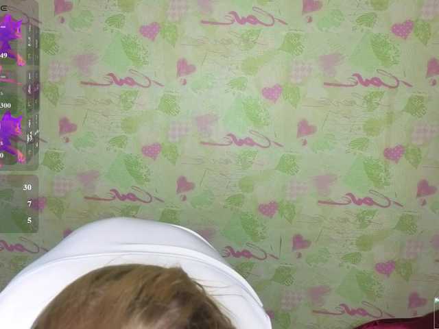ElinaPantsoff live cam on BongaCams