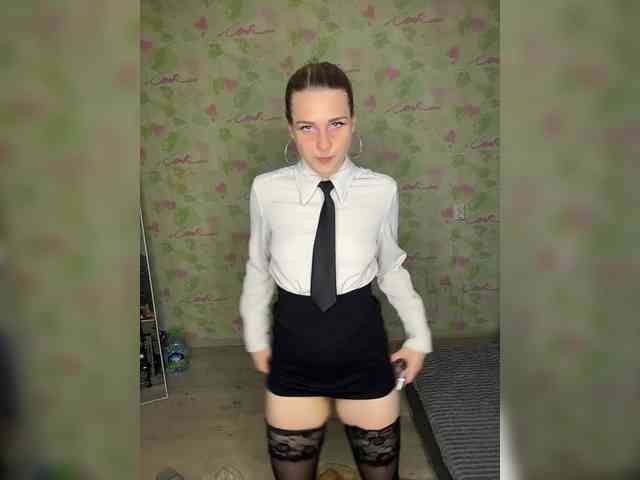 ElinaPantsoff webcam