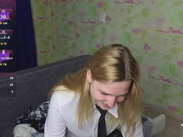 ElinaPantsoff Live Webcam on BongaCams