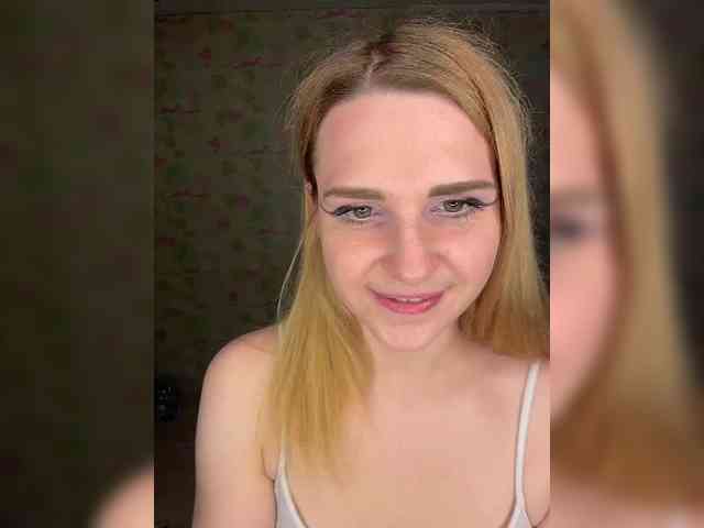 ElinaPantsoff webcam
