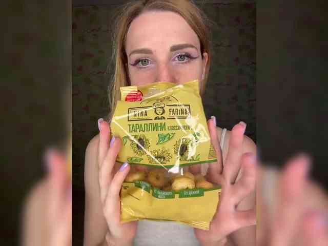 ElinaPantsoff webcam
