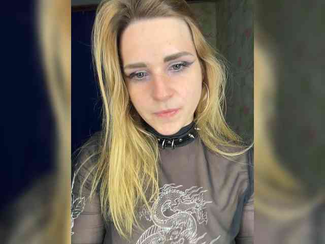 ElinaPantsoff webcam