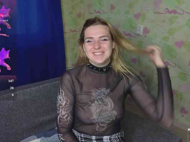 ElinaPantsoff webcam