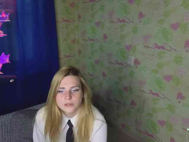 ElinaPantsoff webcam