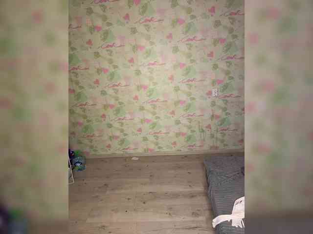 ElinaPantsoff webcam