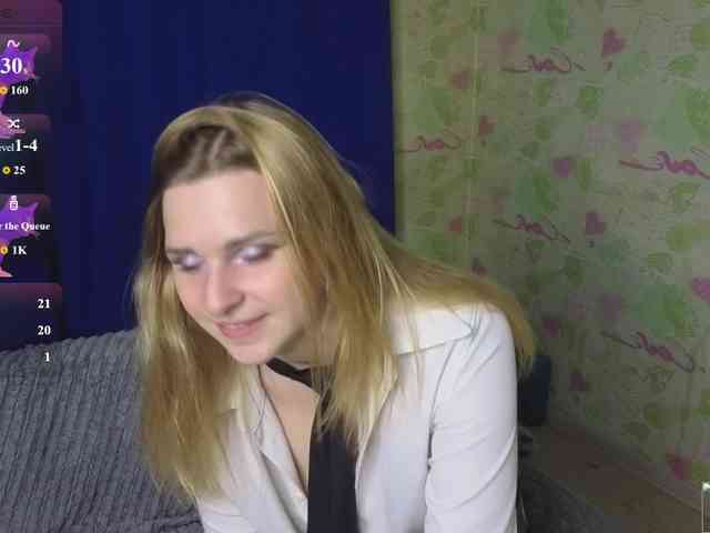 ElinaPantsoff webcam